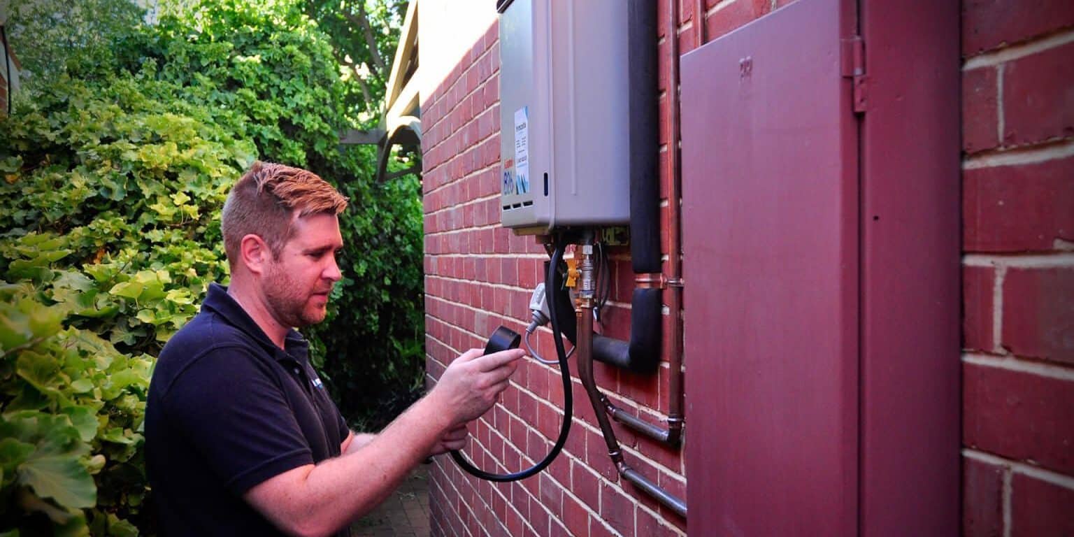 Gas Hot Water System Maintenance Tips for Year-round Efficiency Gas Hot Water System Maintenance Tips for Year-round Efficiency